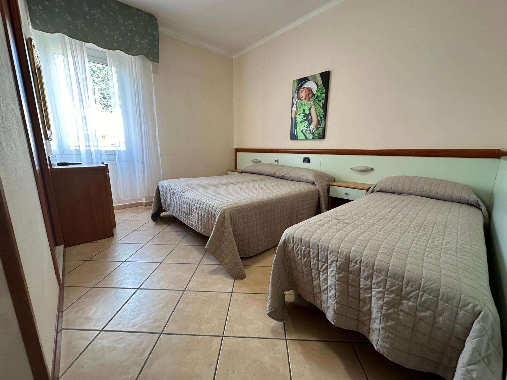 Hotel Svizzera Arma di Taggia Buitenkant foto