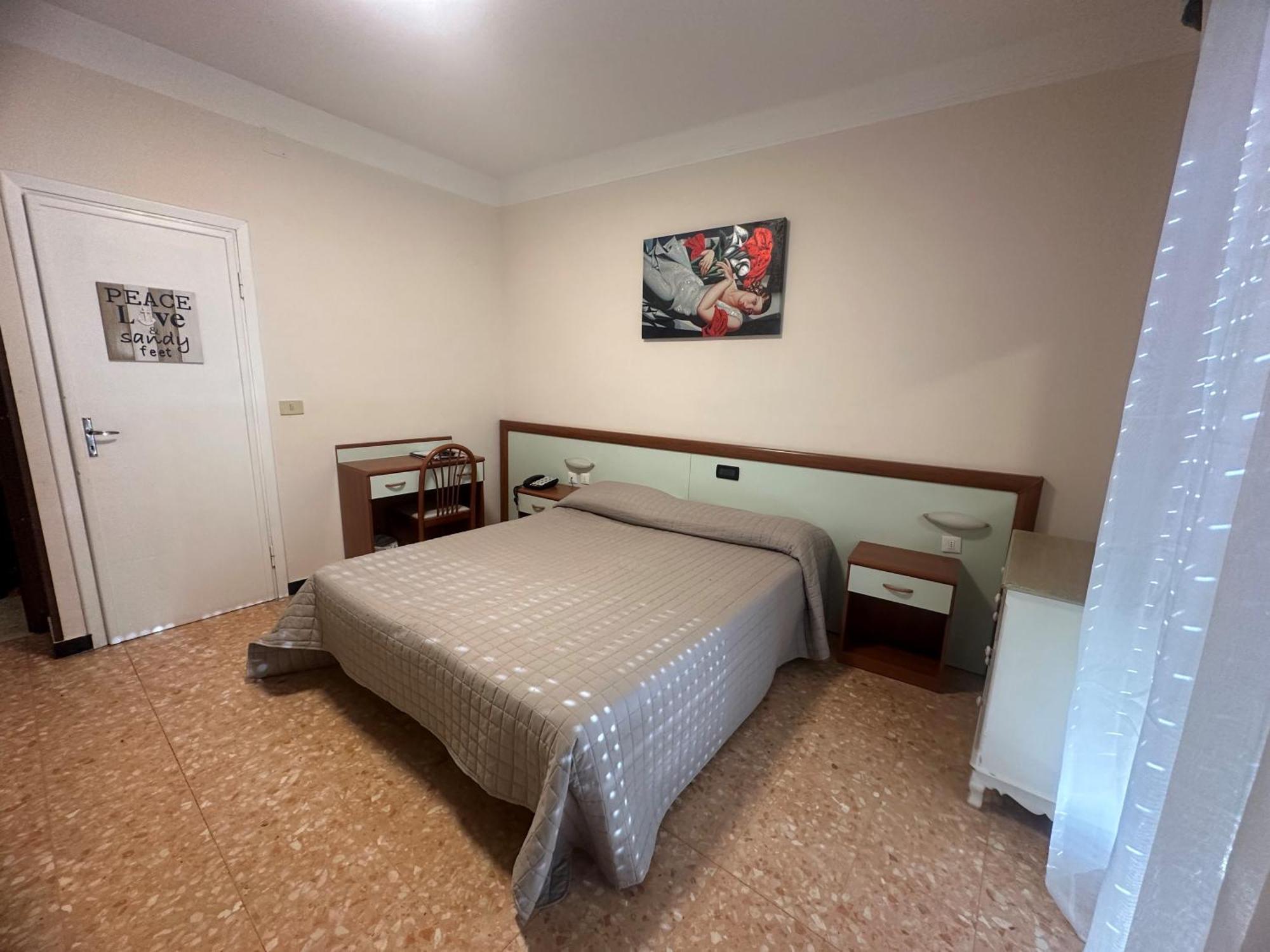 Hotel Svizzera Arma di Taggia Buitenkant foto